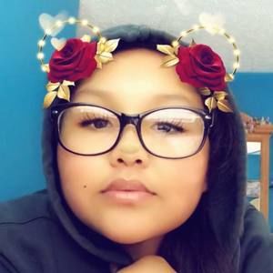 Meet your Posher, Marina